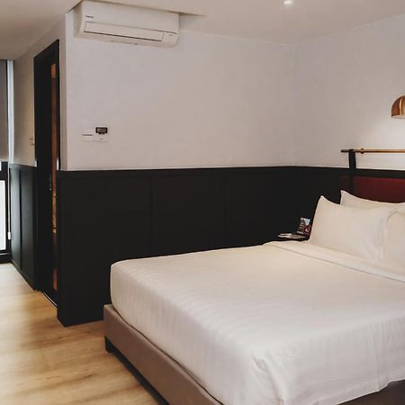 Monocolo Boutique Hotel Кота Кинабалу Екстериор снимка