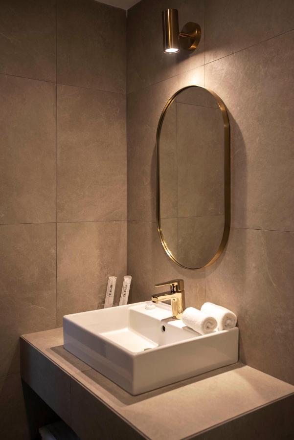 Monocolo Boutique Hotel Кота Кинабалу Екстериор снимка